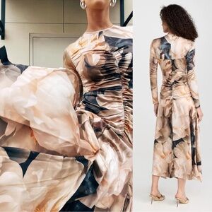 Aknvas Floral Long Sleeve Dress - Cream and Black